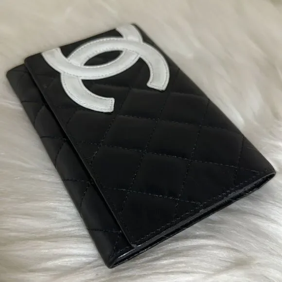 💯Authentic Chanel Cambon Bifokd Wallet🍀 - Picture 5 of 14